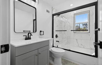 Beautifully renovated expanded Cape in the heart of West - photo 34