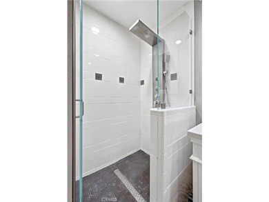 WOW! This beautifully maintained 3-bedroom, 2-bathroom home is - photo 37