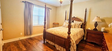 Beautiful 3-Bedroom Home with Bonus Room, Mature Landscaping & - photo 39