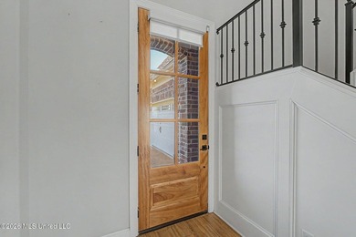 Great 4 Bedroom home in the Lakes of Nicholas with its community - photo 3