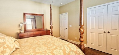 Beautiful 3-Bedroom Home with Bonus Room, Mature Landscaping & - photo 46