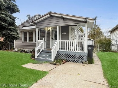 Detroit River Home For Sale in Ecorse Michigan