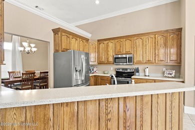 Welcome to this well-maintained 3-bedroom, 2-bath home offering - photo 11