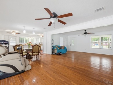 Location, Location, Location! 4 minutes to Walmart, 5 minutes to - photo 24
