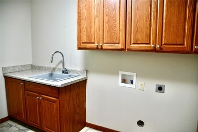 Wonderful home offering the perfect blend of comfort - photo 28