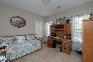 CONVENIENT GROWING LOCATION! GATED /SMALL LAKE/POOL COMMUNITY! - photo 28