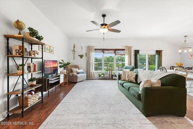 Clear your calendar & tour this MOVE-IN-READY home featuring a - photo 5