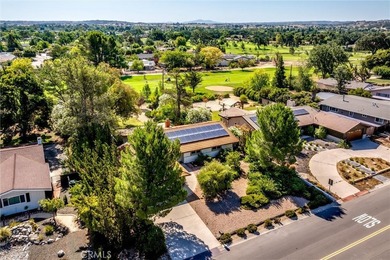 Nestled in one of Paso Robles' most sought-after neighborhoods - photo 2