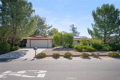 Nestled in one of Paso Robles' most sought-after neighborhoods - photo 5