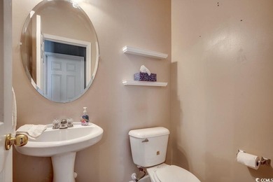 Gorgeous townhome in Windsor Park at Berkshire Forest area of - photo 11