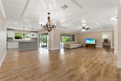 Sewall's Point 5Bed 4Bath 2Car Garage on over 1/2 acre lot with - photo 11
