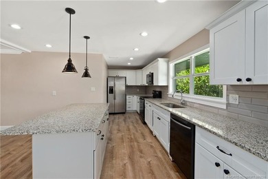 Sewall's Point 5Bed 4Bath 2Car Garage on over 1/2 acre lot with - photo 14