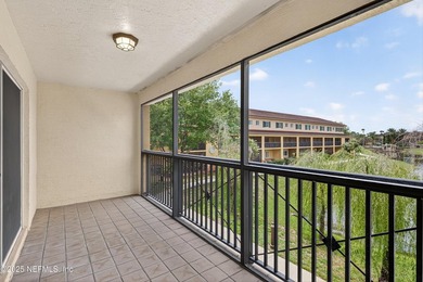 Beautiful water front townhome. Freshly painted , new up graded - photo 22