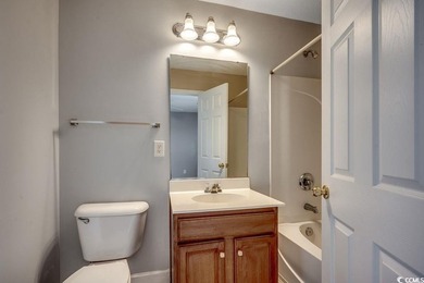 Gorgeous townhome in Windsor Park at Berkshire Forest area of - photo 23