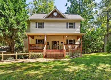 (private lake, pond, coastal) Home For Sale in Murphy North Carolina