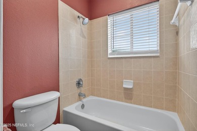 Beautiful water front townhome. Freshly painted , new up graded - photo 37