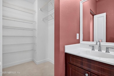 Beautiful water front townhome. Freshly painted , new up graded - photo 38