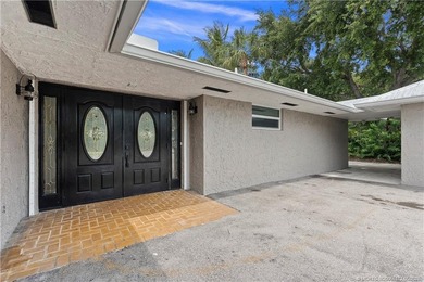 Sewall's Point 5Bed 4Bath 2Car Garage on over 1/2 acre lot with - photo 42