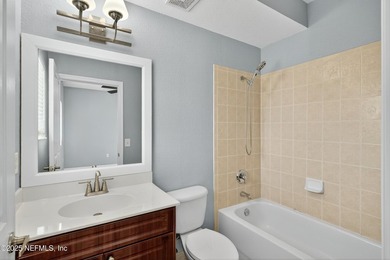 Beautiful water front townhome. Freshly painted , new up graded - photo 45