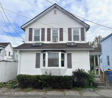 (private lake, pond, coastal) Home For Sale in Kingston New York