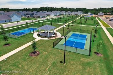With new construction going up all around Savannah Estates, it - photo 4