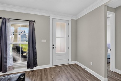 With new construction going up all around Savannah Estates, it - photo 5