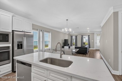 With new construction going up all around Savannah Estates, it - photo 9