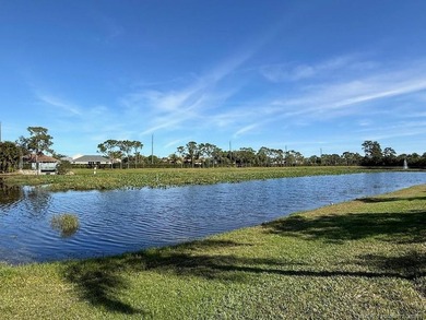 Experience a new vacation lifestyle by the natural lake, amidst - photo 2