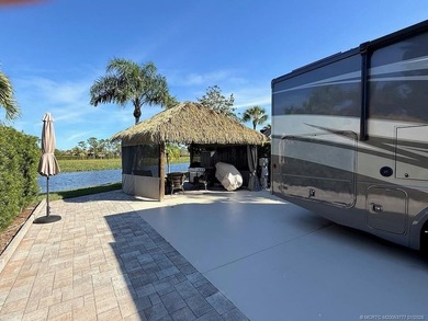 Experience a new vacation lifestyle by the natural lake, amidst - photo 3