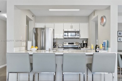 Money Making STUNNER of an 2BR/2BA  condo in the most desirable - photo 5