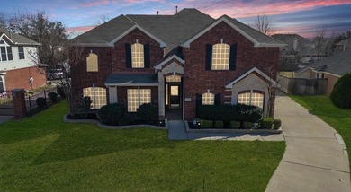 Joe Pool Lake Home For Sale in Grand Prairie Texas