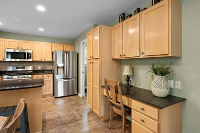 Welcome to Forest Ridge Lane! Originally built by Kingman Homes - photo 11