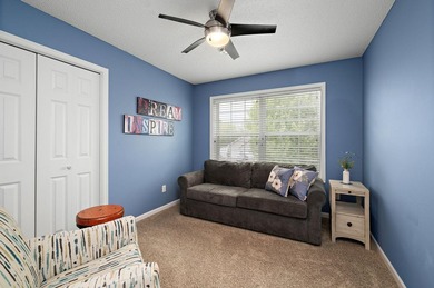 Welcome to Forest Ridge Lane! Originally built by Kingman Homes - photo 20