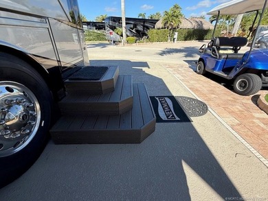 A SPORT LOVER'S DREAM WITH PRIVACY AND COMFORT! Perfectly - photo 2
