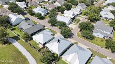 Welcome to this beautifully maintained 3-bedroom, 2-bath home - photo 26