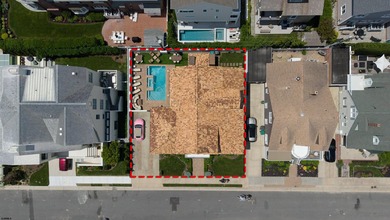 LOCATION. LOCATION. LOCATION. An exceptionally rare opportunity - photo 50