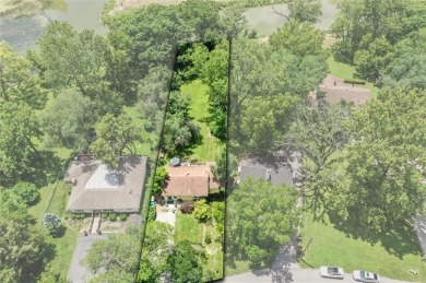 Lake Home For Sale in Houston Lake, Missouri