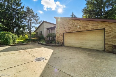 (private lake, pond, creek) Home Sale Pending in Chesterland Ohio