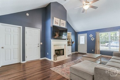 This Home Features A Split Floor Plan And Is In Excellently - photo 4