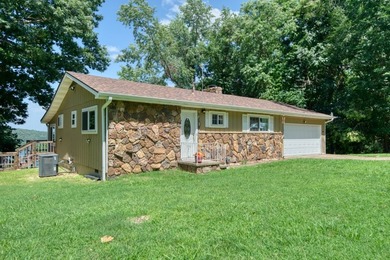 Cute Home with a Great Beaver Lake View! - photo 5