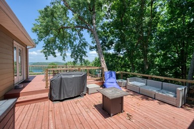 Cute Home with a Great Beaver Lake View! - photo 6