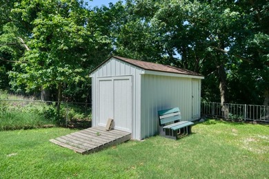 Cute Home with a Great Beaver Lake View! - photo 10