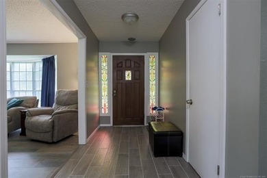 Welcome to lake living at its finest in the desirable Timberlane - photo 20