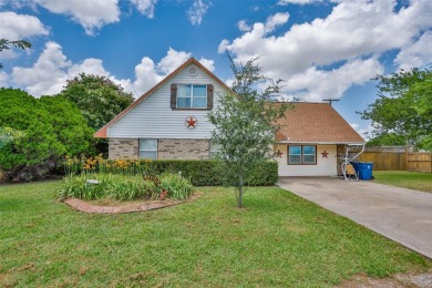 Lake Home For Sale in Valley View, Texas