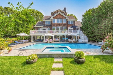 Just imagine pulling into your gated, stunning, traditional home - photo 4