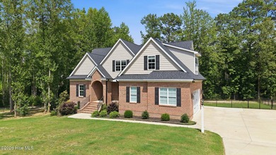 Back on the market, NO fault of the seller!!! Lives like a 5+ - photo 5