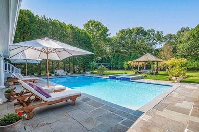 Just imagine pulling into your gated, stunning, traditional home - photo 5