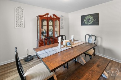 Nestled in the beautiful Sunbury area, this charming two story - photo 5