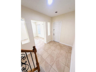 Impeccably maintained and presented in like-new condition, this - photo 5