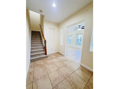 Impeccably maintained and presented in like-new condition, this - photo 7
